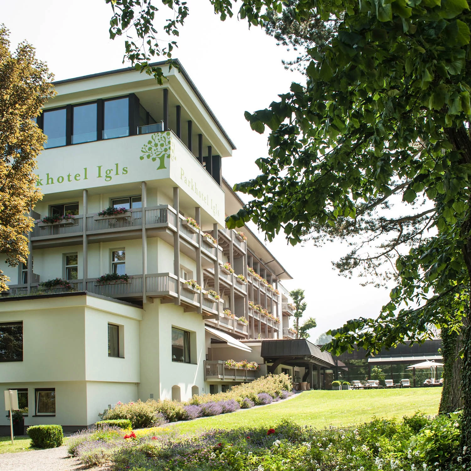 marketing deluxe portfolio park igls marketing deluxe portfolio park igls