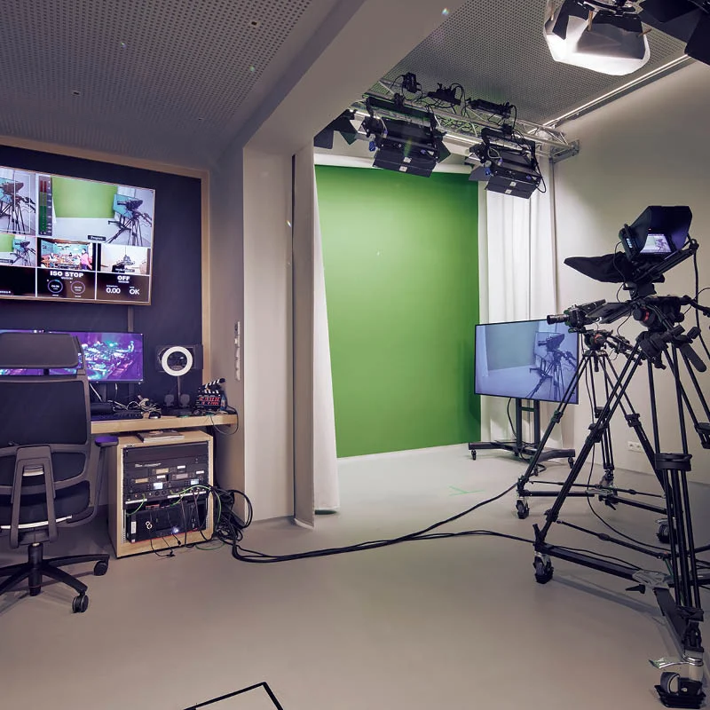 marketing deluxe Strategy Brand Demand Reputation Studio m 